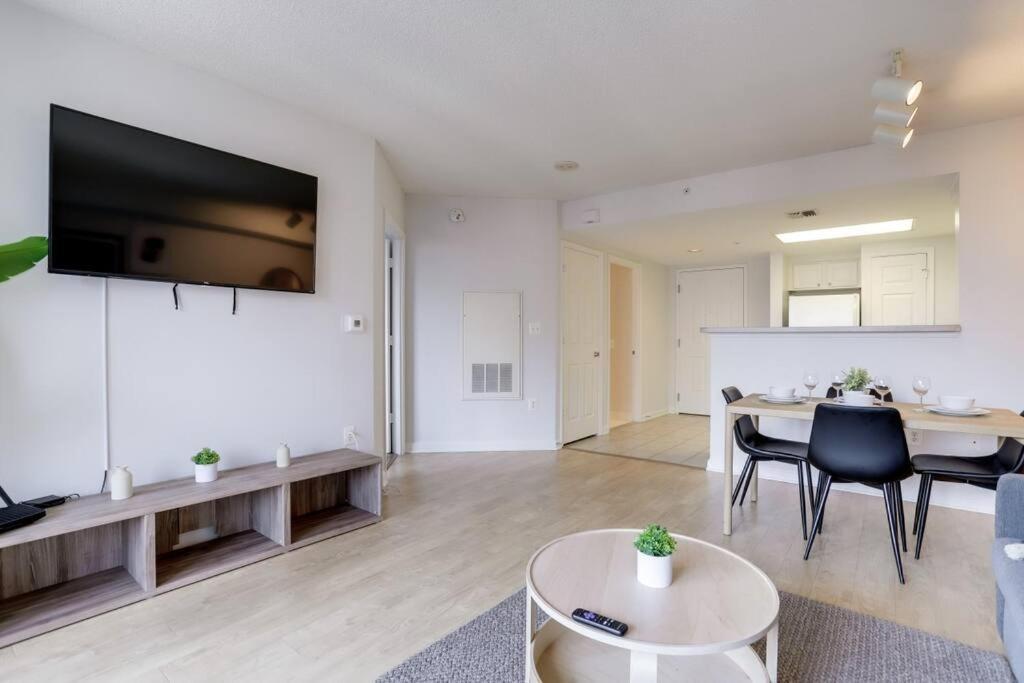 Fantastic 1 Bedroom Condo At Ballston With Gym Arlington Extérieur photo