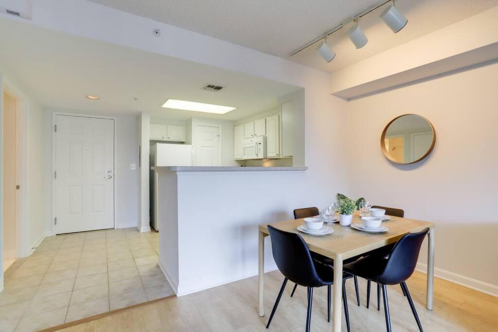 Fantastic 1 Bedroom Condo At Ballston With Gym Arlington Extérieur photo