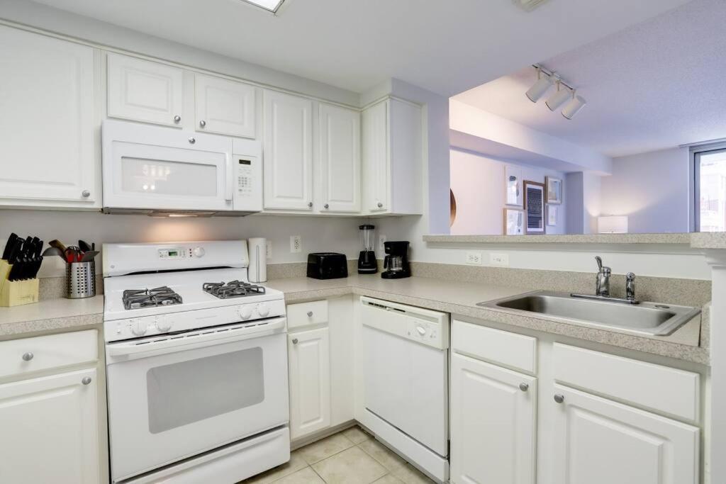 Fantastic 1 Bedroom Condo At Ballston With Gym Arlington Extérieur photo