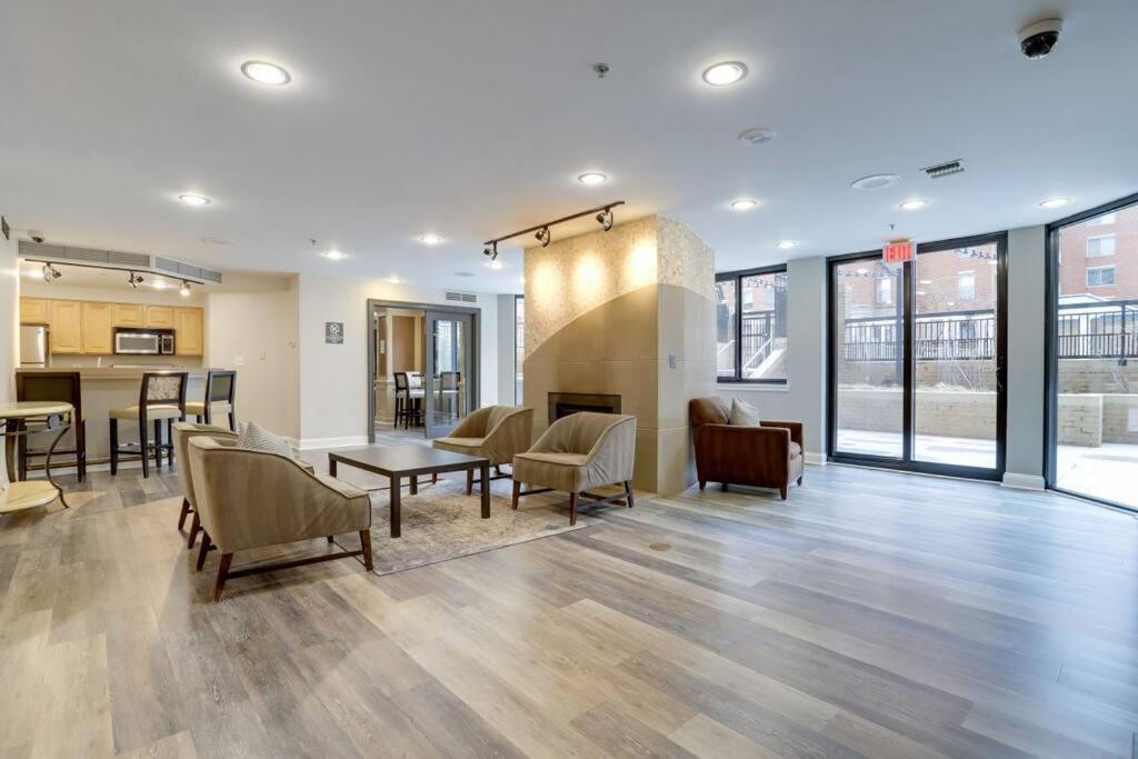 Fantastic 1 Bedroom Condo At Ballston With Gym Arlington Extérieur photo
